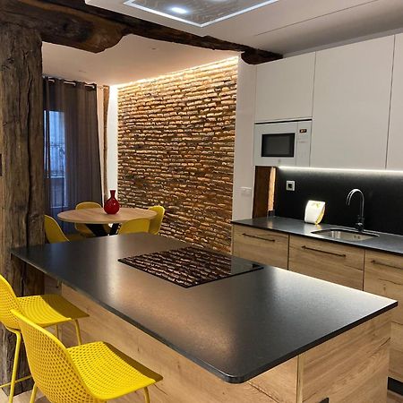 Apartamento Deluxe Casco Viejo Bilbao Dış mekan fotoğraf