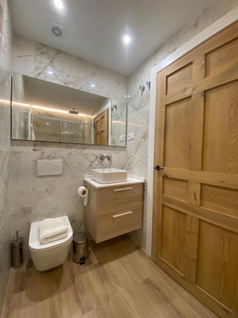Apartamento Deluxe Casco Viejo Bilbao Dış mekan fotoğraf